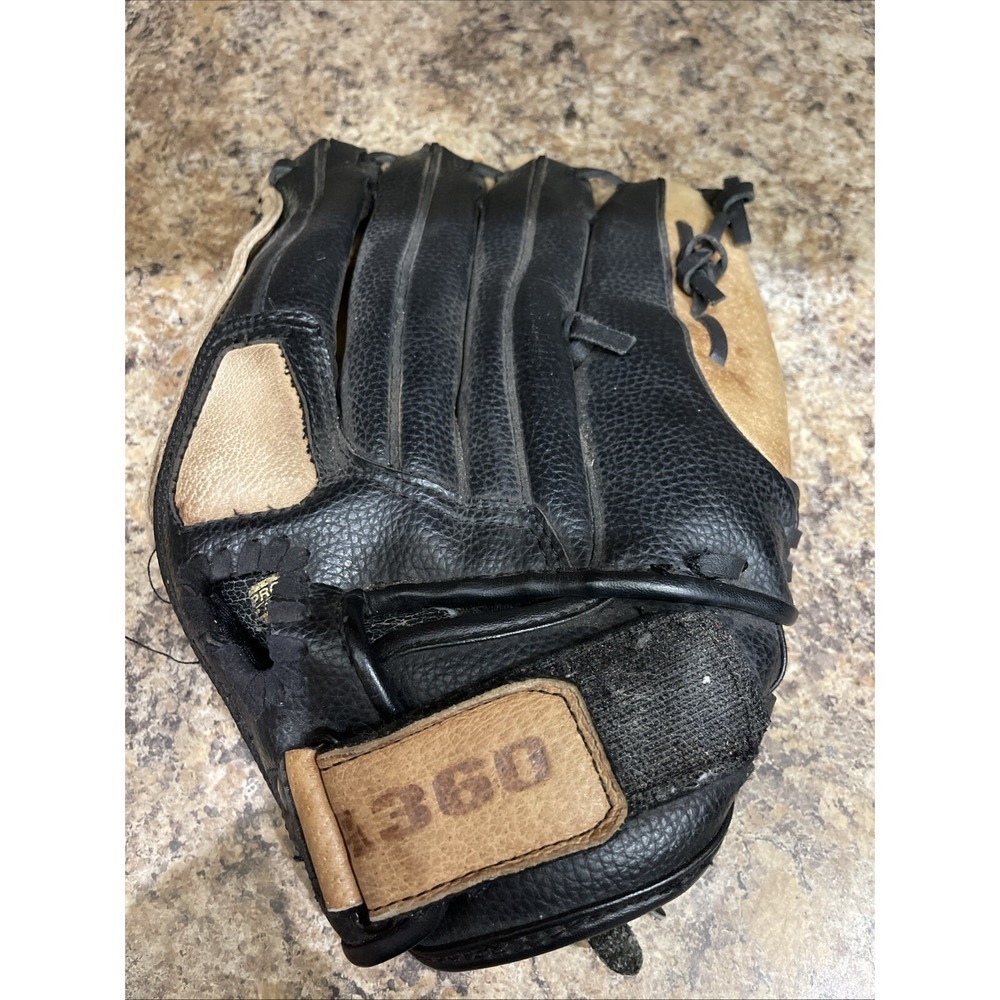 Wilson Softball Glove A0362 Genuine Leather 13" A0362 ES13 LHT See Description
